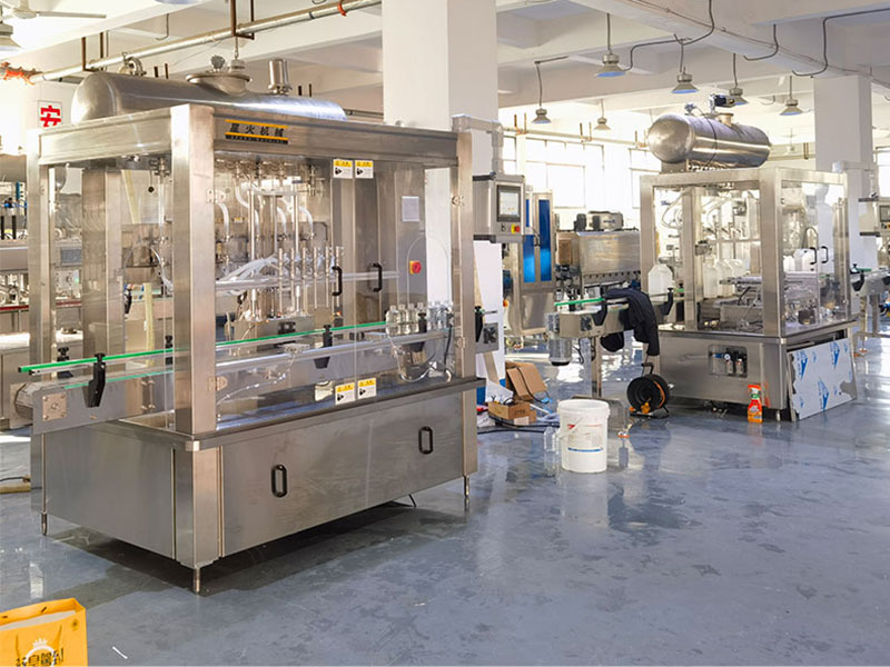 黑龍江全自（zì）動（dòng）化工液體（tǐ）灌裝機